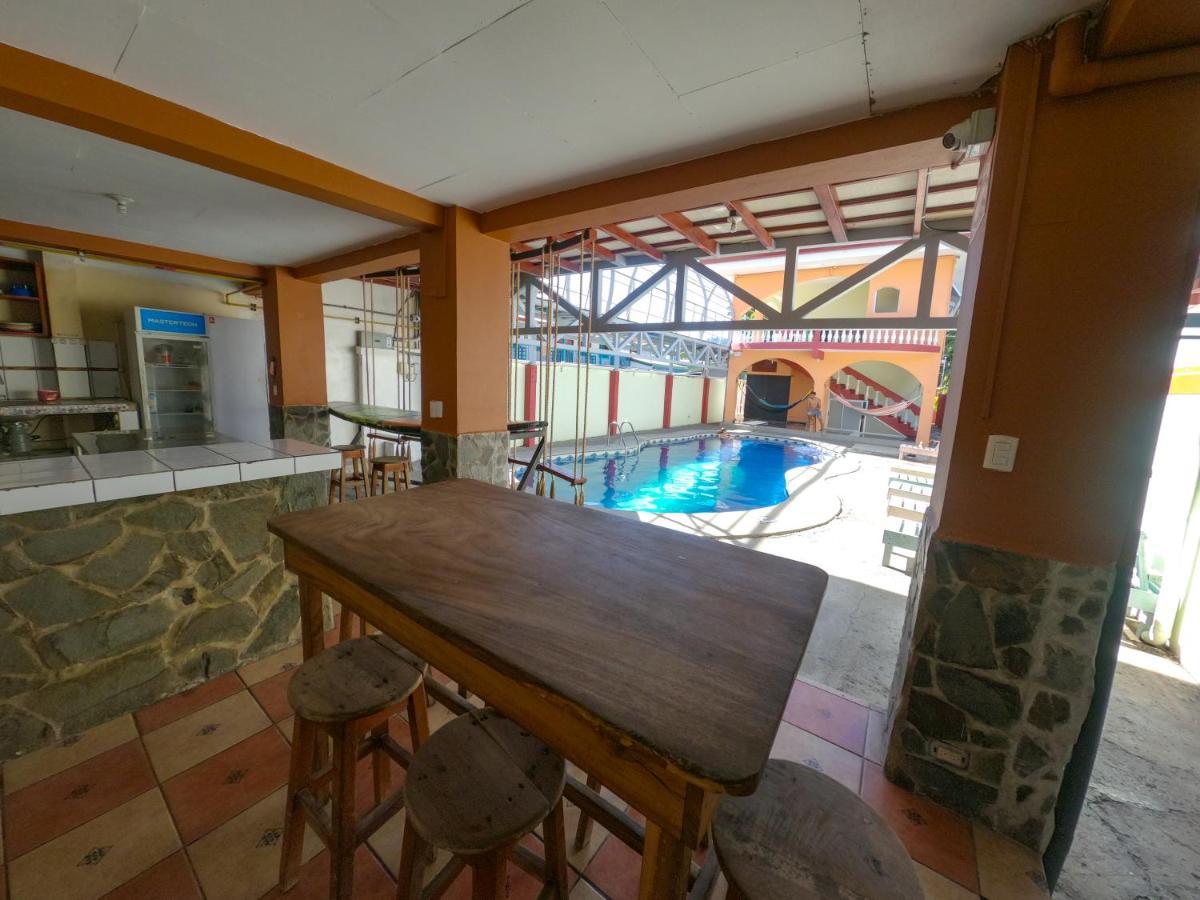 Hostel De Haan ฆาโก ภายนอก รูปภาพ